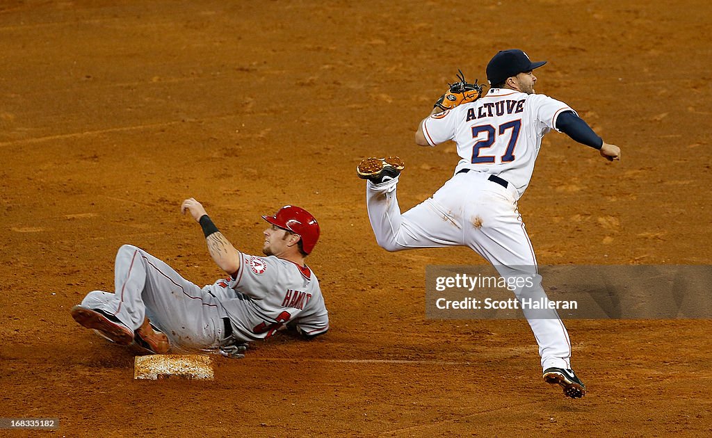 Los Angeles Angels of Anaheim v Houston Astros