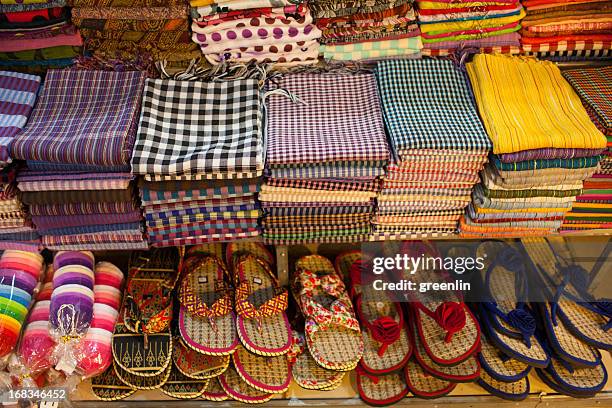 siem reap market - cambodia stockfoto's en -beelden