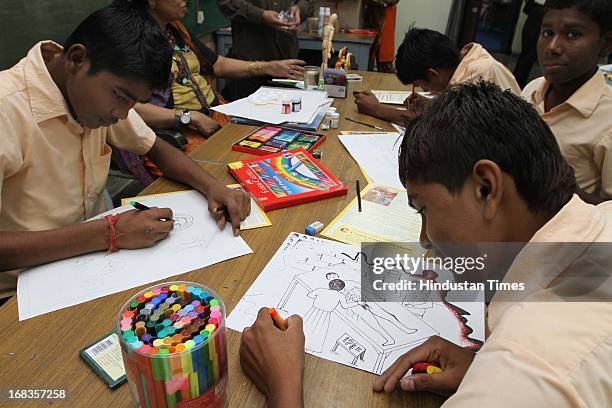 Painting workshop for orphan children, organized by Subhdarshini Singh at Bal Bhawan on October 29, 2010 in New Delhi, India.