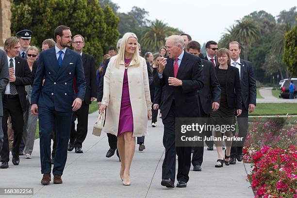 Crown Prince Haakon of Norway and Crown Princess Mette-Marit of Norway visit Stanford University, greeted by the University's President John...