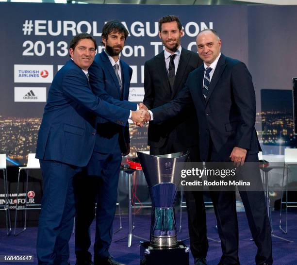 Xavier Pascual, Head Coach of FC Barcelona Regal; Juan Carlos Navarro, #11; Rudy Fernandez, #5 of Real Madrid and Pablo Laso, Head Coach poses with...