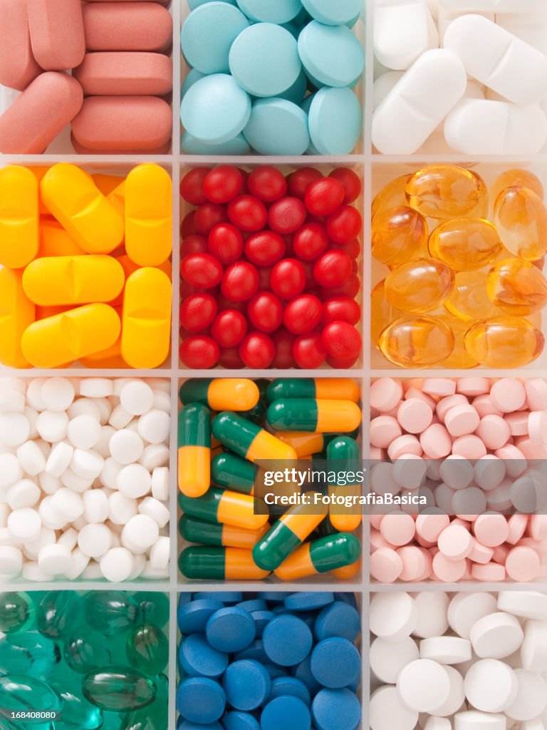 Comprimido no recipiente