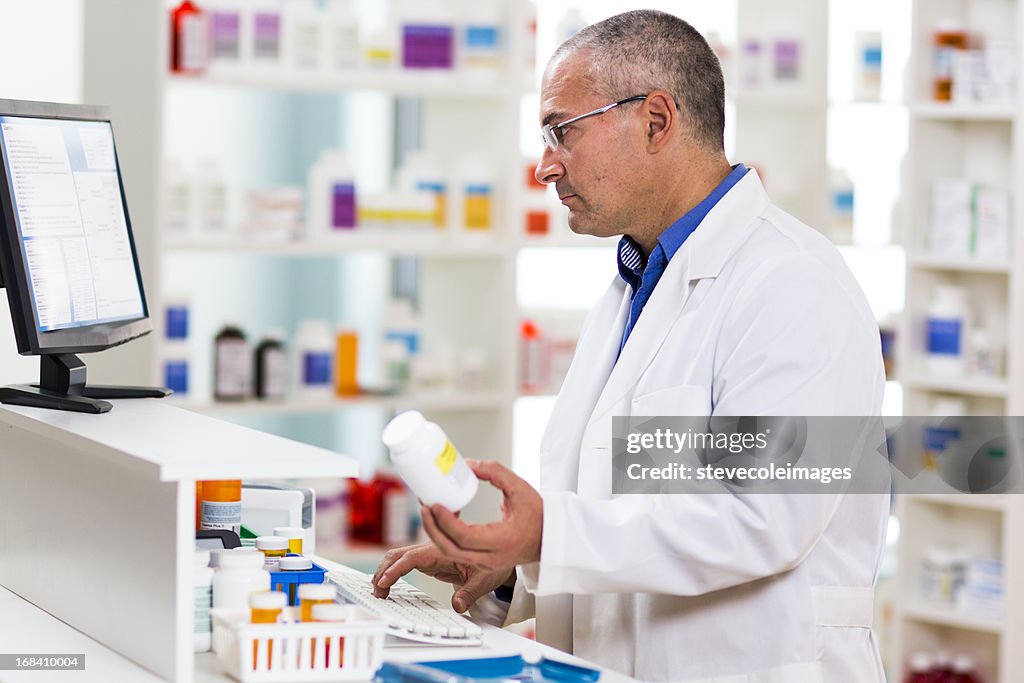 Pharamcists Filling Prescription