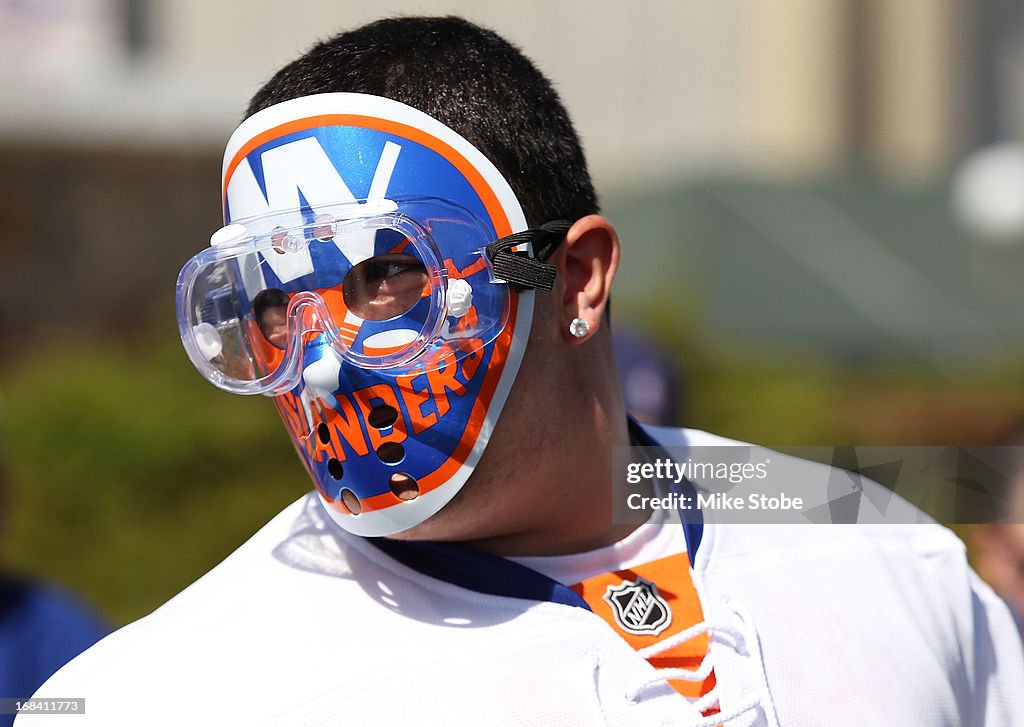 Pittsburgh Penguins v New York Islanders - Game Three