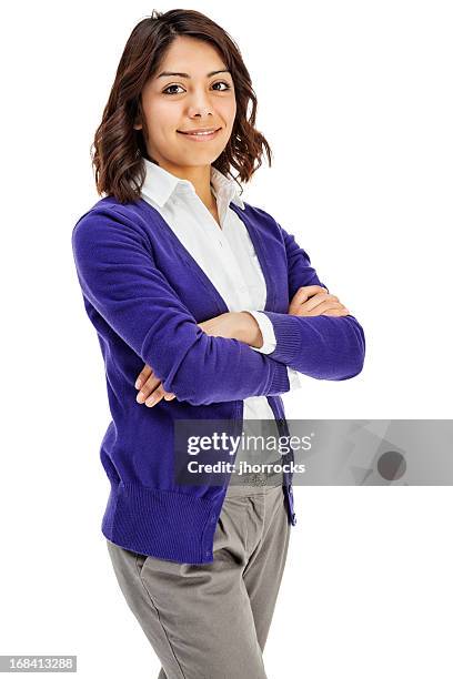 mujer hispana atractiva joven en púrpura jersey - purple shirt fotografías e imágenes de stock