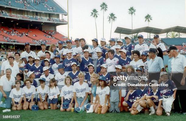 Kareem Abdul-Jabbar, Chad Lowe, Pia Zadora, Pat Boone , Paul Rodriguez , James Belushi , Dennis Franz , Richard Dean Anderson and Corey Haim , Tom...