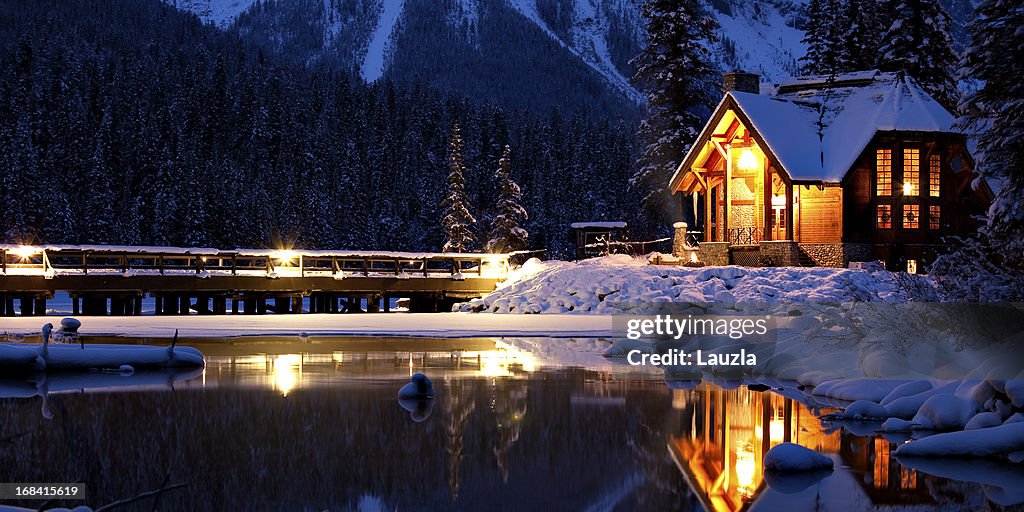 Introduzir um País das maravilhas do inverno Mágico