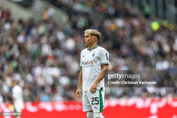 Robin Hack of Borussia Moenchengladbach is seen during the Bundesliga match between Borussia Moenchengladbach and RB Leipzig at Borussia-Park on...