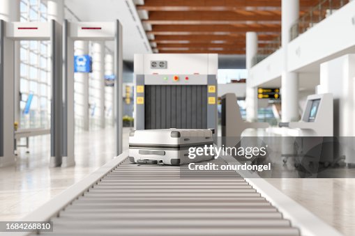 Point de contrôle de sécurité de l’aéroport avec scanner à rayons X et bagages Point de contrôle de sécurité de l’aéroport avec scanner à rayons X et bagages