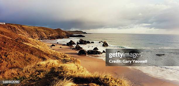 rugged coastline out to sea - cape wrath lighthouse stock pictures, royalty-free photos & images