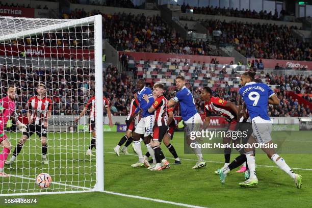 James Tarkowski of Everton scores the second goal for his team during the Premier League match between Brentford FC and Everton FC at Brentford...