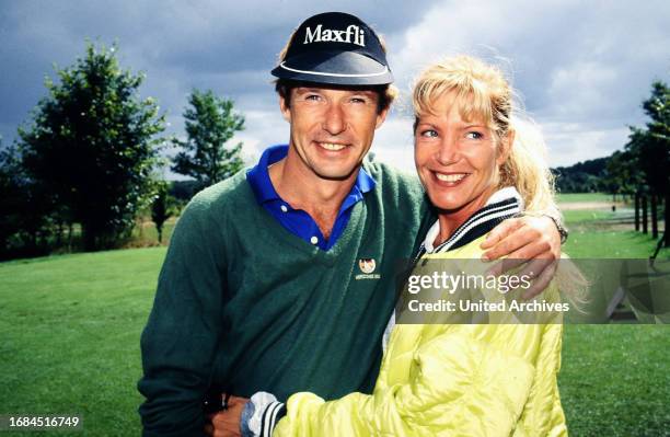 Michael Lesch, deutscher Schauspieler, mit Freundin Christina Keiler aka Christina Kaiser, circa 1998. .