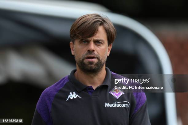 Daniele Galloppa Head coach of ACF Fiorentina during the Primavera 1 match between FC Internazionale and ACF Fiorentina at Konami Youth Development...