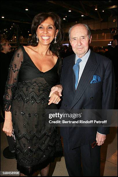 Linda Pinto and Comte Edouard De Ribes at Gala Evening Societe Des Amis Du Musee National D'Art Moderne At The Centre Pompidou In Paris .