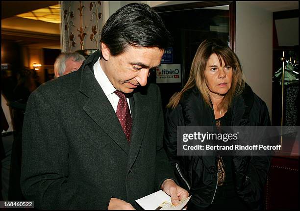 Philippe Douste Blazy and Dominique Cantien at "Les Hors-la-loi" At Theatre Marigny.