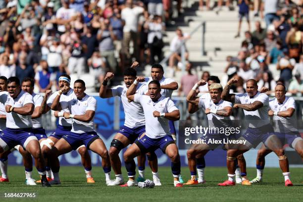 Players of Samoa perform the Manu Siva Tau prior to the Rugby World Cup France 2023 match between Samoa and Chile at Nouveau Stade de Bordeaux on...