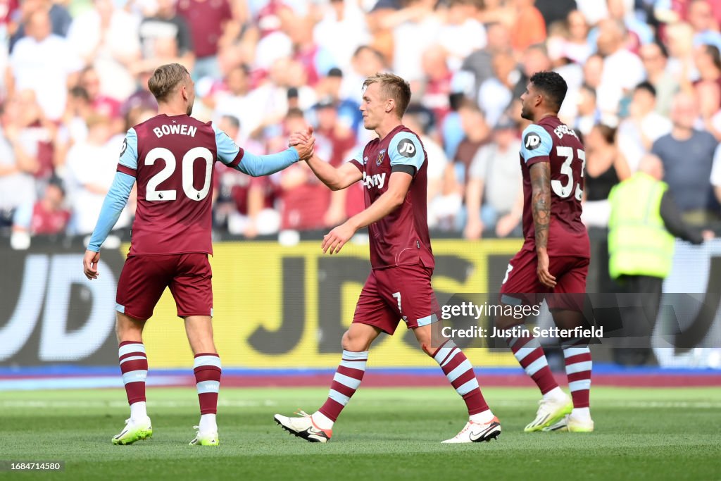 West Ham United v Manchester City - Premier League