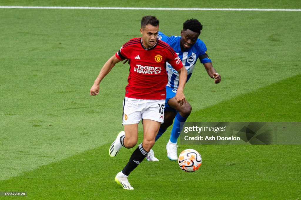 Manchester United v Brighton & Hove Albion - Premier League