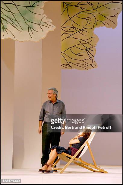 Spinning of the play "La Danse De L'Albatros" by Gerard Sibleyras, staged by Patrice Kerbrat, performed by Pierre Ardit, Jean Michel Dupuis, Josiane...