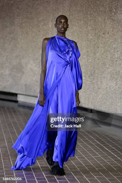 Model walks the runway at the Roksanda show during London Fashion Week September 2023 at on September 16, 2023 in London, England.