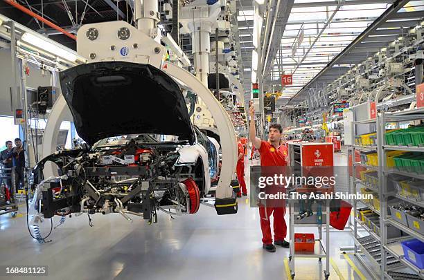 Ferrari Factory Layout 2,587 Ferrari Factory Stock Photos, High-Res Pictures, and Images ...