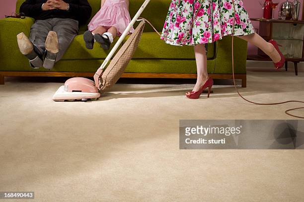 1950s housework - stereotypical housewife bildbanksfoton och bilder