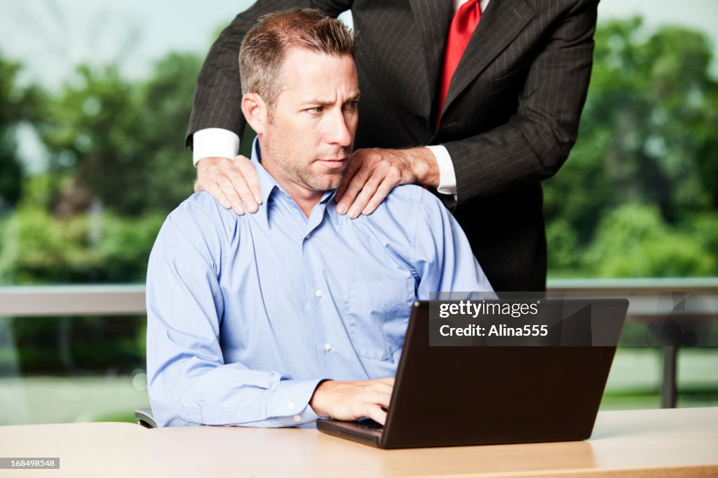 性的 harrassment 職場