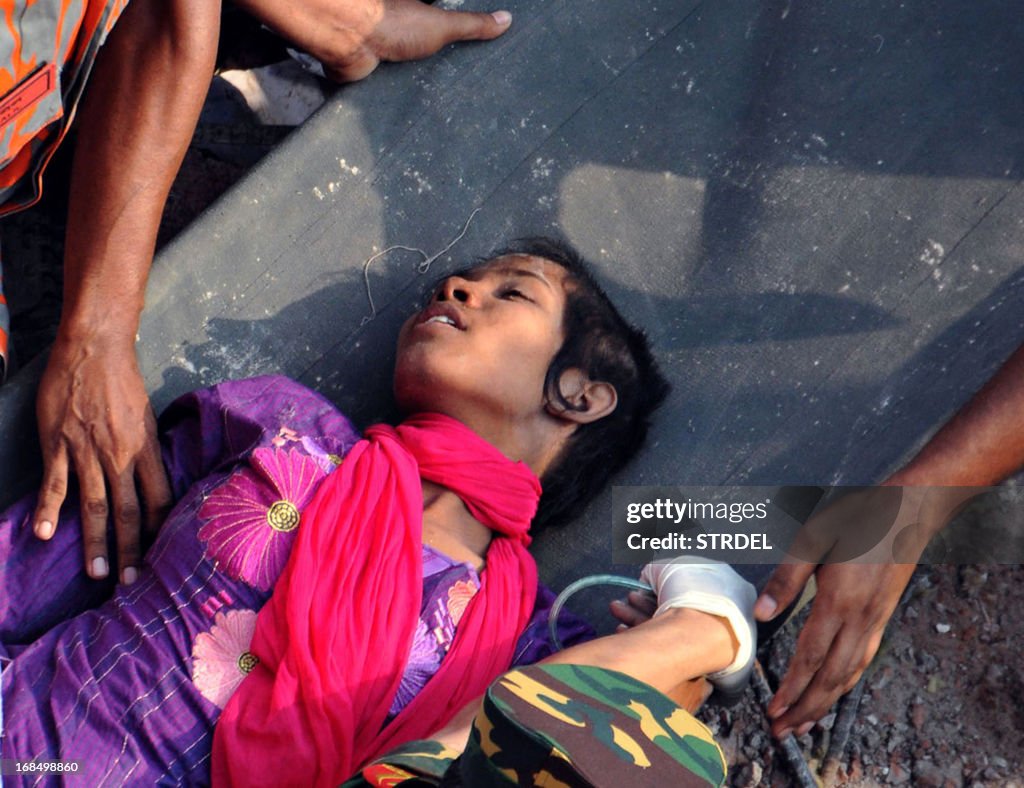 TOPSHOT-BANGLADESH-BUILDING-DISASTER-TEXTILE