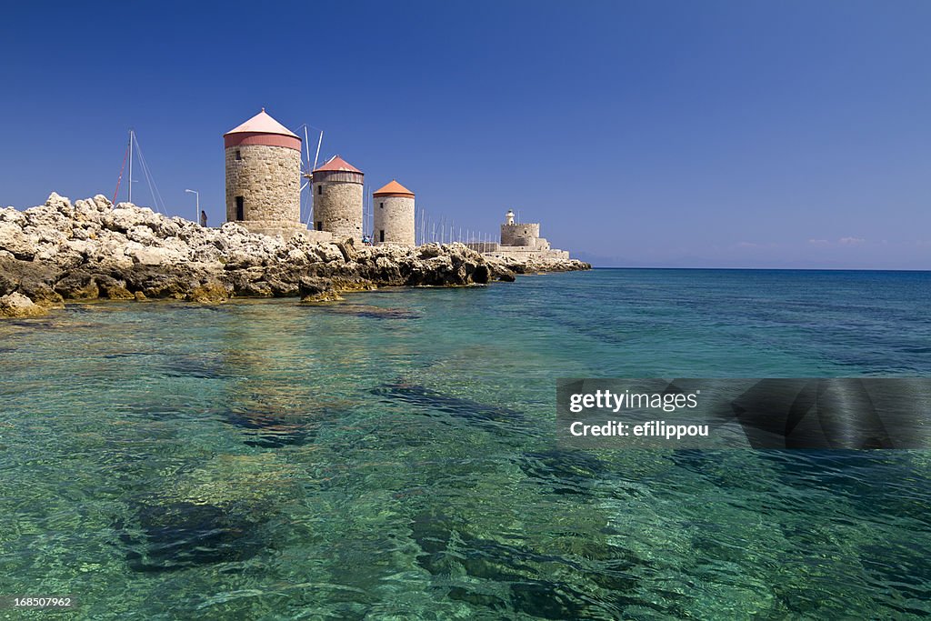 Rhodes Windmühlen und Lightouse fort