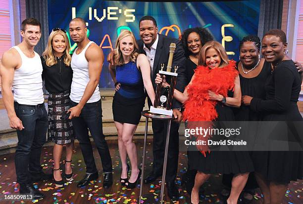 On today’s LIVE with Kelly and Michael, the hosts revealed the winner of yesterday’s Karaoke showdown with talk show host Katie Couric. After LIVE’s...