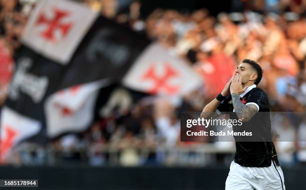 Vegetti of Vasco celebrates after scoring the second goal of his team during the match between Vasco Da Gama and Fluminense as part of Brasileirao...