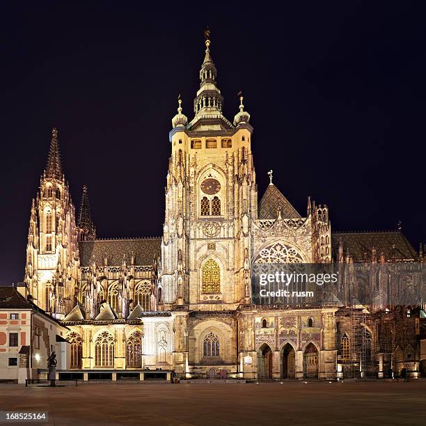 cattedrale di san vito, praga - prague castle foto e immagini stock