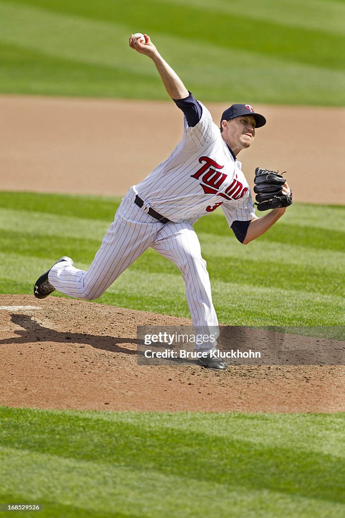 Texas Rangers v Minnesota Twins