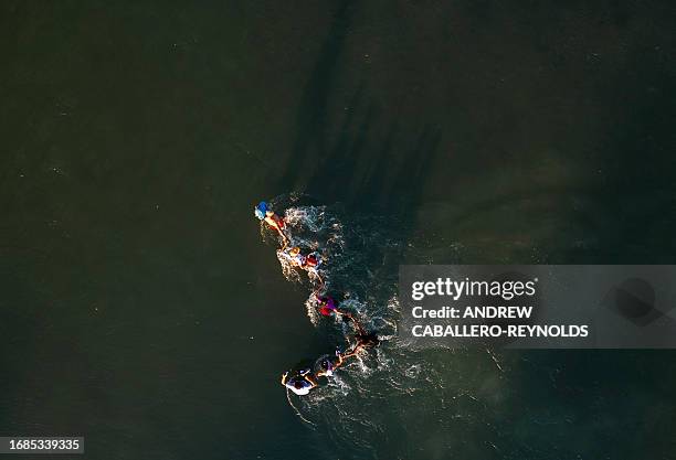 Cross Current Navigation 1,200 Cross Currents Stock Photos, High-Res Pictures, and Images ...