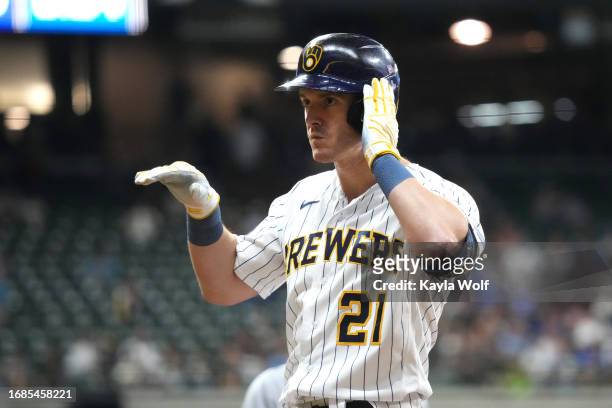 Mark Canha of the Milwaukee Brewers celebrates an RBI single during the first inning against the Washington Nationals at American Family Field on...
