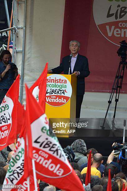 Small "Left, Ecology, Freedom" party member Stefano Rodota delivers a speech during a rally on May 11, 2013 in Rome. AFP PHOTO / VINCENZO PINTO
