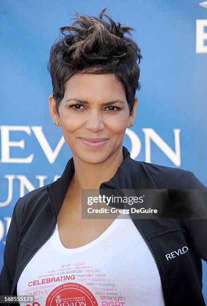 Actress Halle Berry arrives at the 20th Annual EIF Revlon Run/Walk For Women at Los Angeles Memorial Coliseum on May 11, 2013 in Los Angeles,...