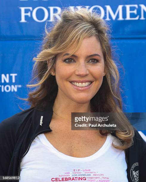 Actress Sandra Taylor attends the 20th annual EIF Revlon Run/Walk For Women at the Los Angeles Memorial Coliseum on May 11, 2013 in Los Angeles,...