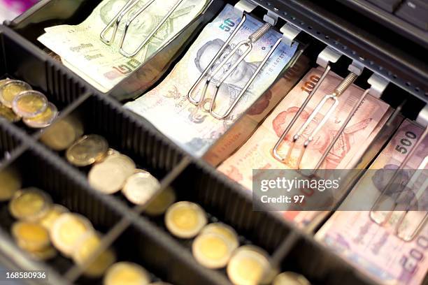 baht tailandês - moeda tailandesa imagens e fotografias de stock