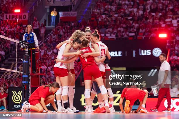 Maria Rozanski 100 Olivia Różański Photos & High Res Pictures - Getty Images