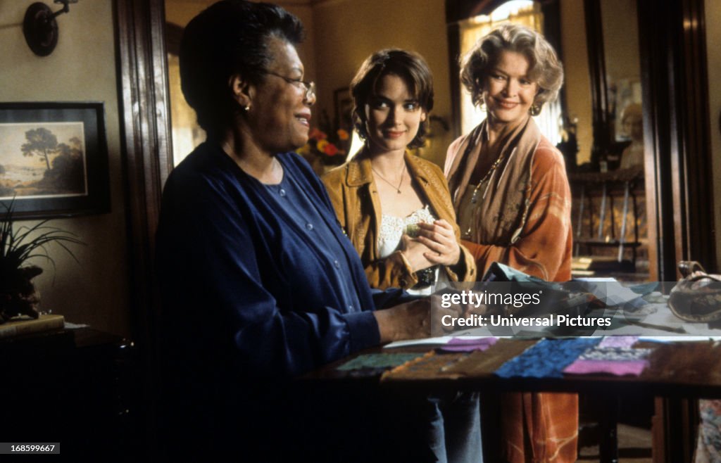 Winona Ryder And Ellen Burstyn In 'How to Make an American Quilt'