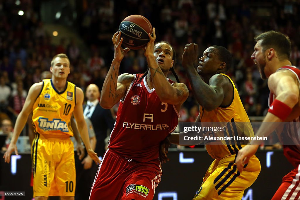 FC Bayern Muenchen v ALBA Berlin - BBL Playoffs