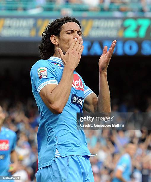 Edinson Cavani of Napoli celebrates after scoring the goal 1-1 during the Serie A match between SSC Napoli and AC Siena at Stadio San Paolo on May...