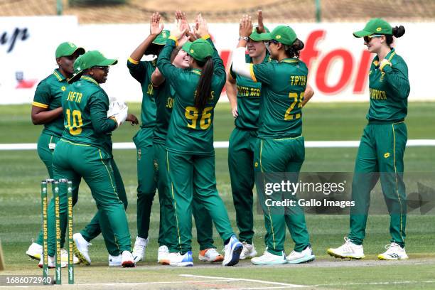 Proteas celebrates the wicket of Maddy Green of NZ during the ICC Women's Championship, 1st ODI match between South Africa and New Zealand at JB...