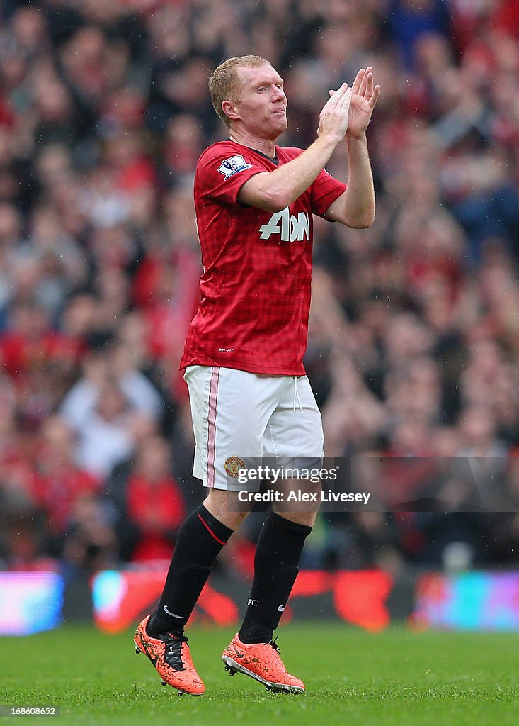 Manchester United v Swansea City - Premier League