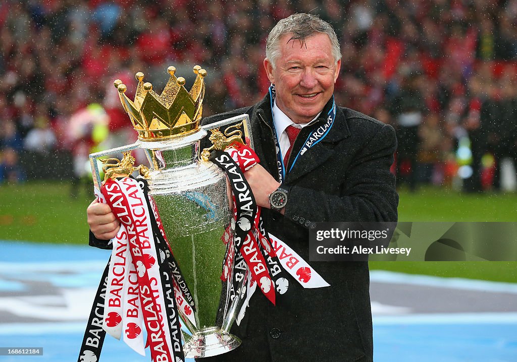 Manchester United v Swansea City - Premier League