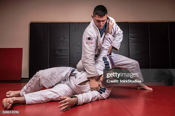 jiu jitsu - jujitsu stock pictures, royalty-free photos & images