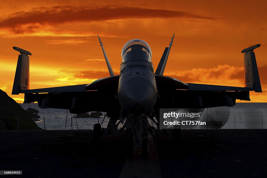 Avião de Combate ao nascer do sol