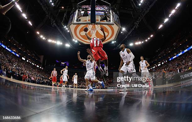 Kyle Hines,#4 of Olympiacos Piraeus in action during the Turkish Airlines EuroLeague Final game between Olympiacos Piraeus v Real Madrid at O2 Arena...