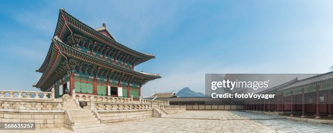 ソウル景福宮華やかな韓国の伝統的な建築のパノラマ ソウル景福宮華やかな韓国の伝統的な建築のパノラマ